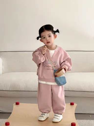 ピンク
