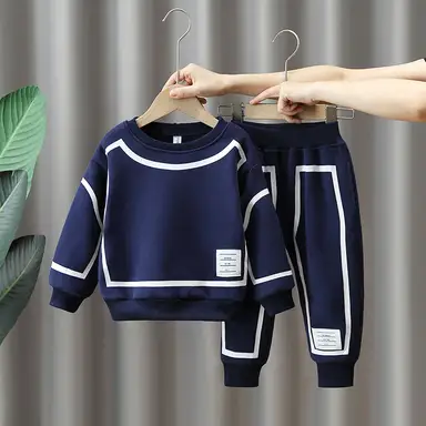 ネイビー