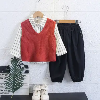 レッドベスト＋シャツ＋パンツセット