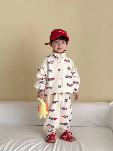 アイボリー