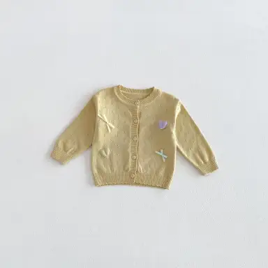 イエロー