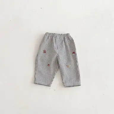 ブラックストライプパンツ