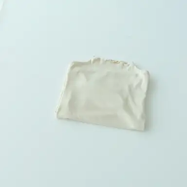 アイボリー