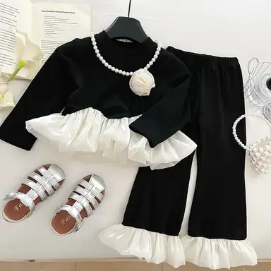 ブラック トップス＋パンツセット
