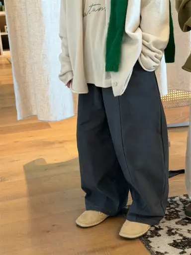 ネイビー