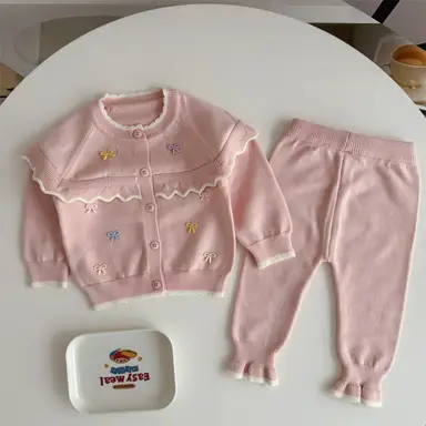 ピンク