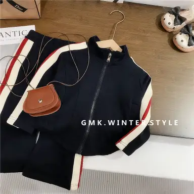 ネイビー 上下セット