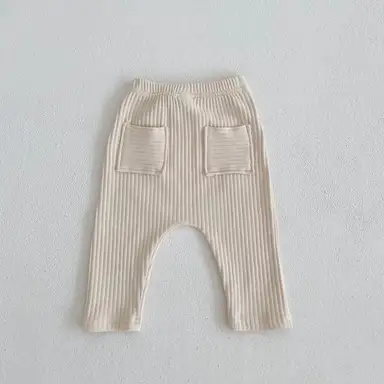 アイボリー