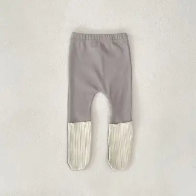 グレー レギンス