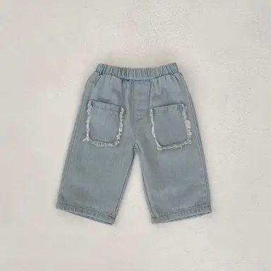 デニムパンツ