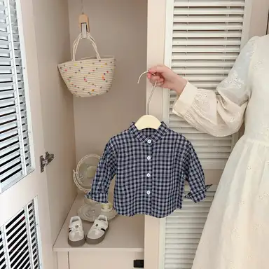 ネイビー