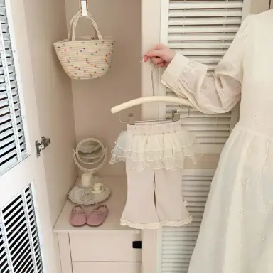 ピンク パンツ