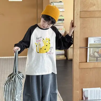 アイボリー トップス