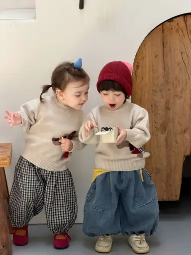 ベージュ トップス