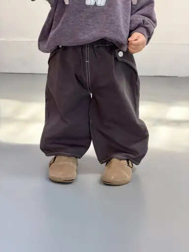 ブラウン パンツ