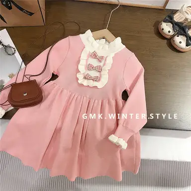 ピンク ワンピース