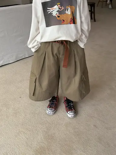 ブラウン