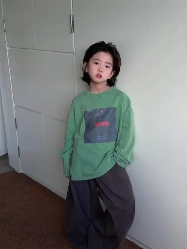 グリーン