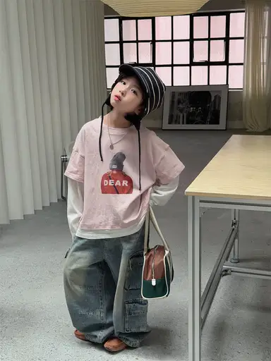 ピンク