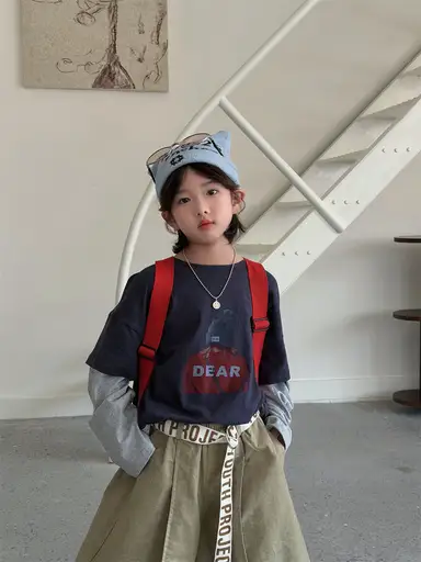 ネイビー