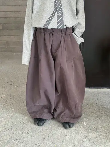 ブラウン パンツ