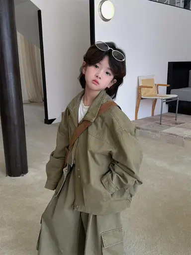 グリーン アウター