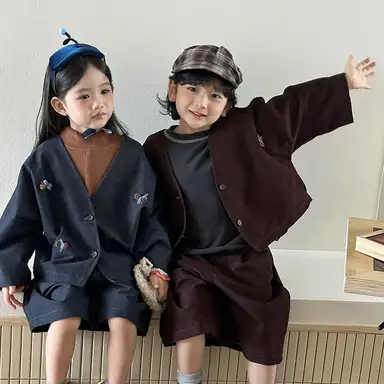 ネイビー