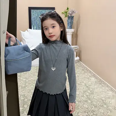 グレー トップス