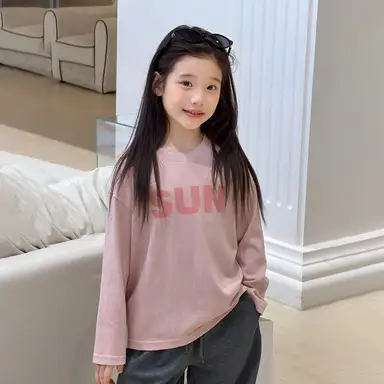 ピンク トップス