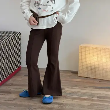 ブラウン