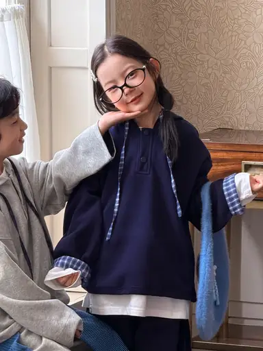 ネイビー