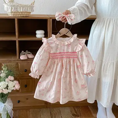 ピンク ワンピース