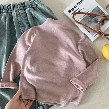 ピンク トップス
