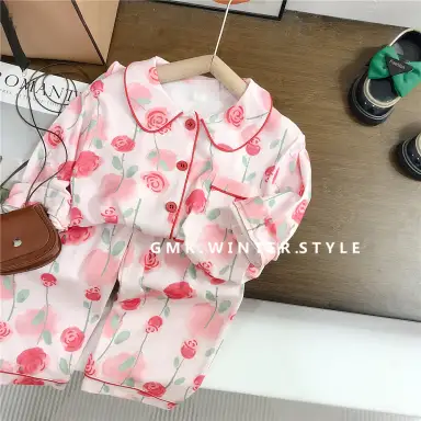 ピンクフラワー柄上下セット