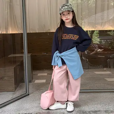 ネイビー