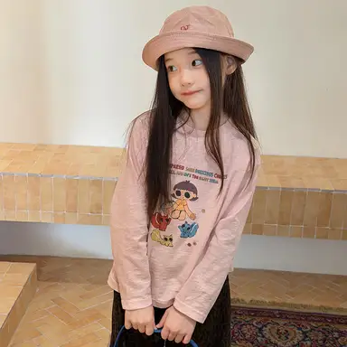 ピンク