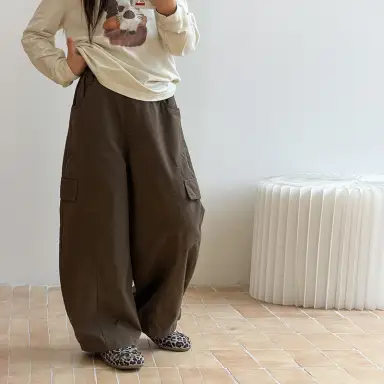 ブラウン