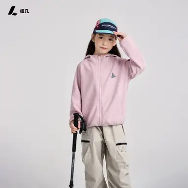 ピンク