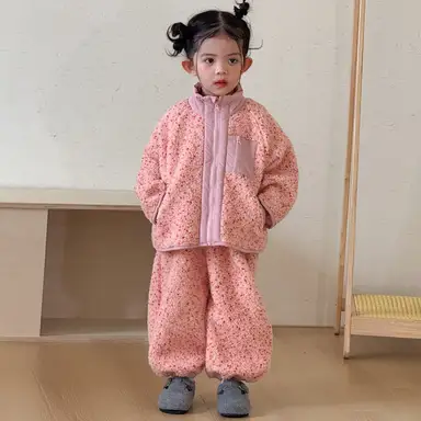 ピンク 上下セット