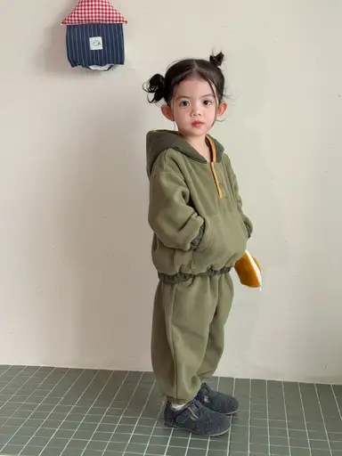 グリーン 上下セット