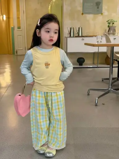 ブルーチェックパンツ