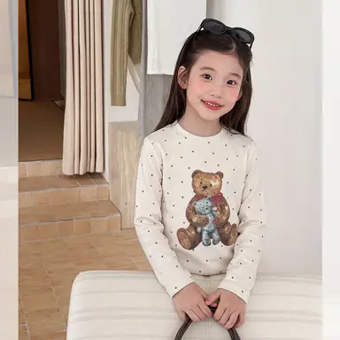 アイボリー
