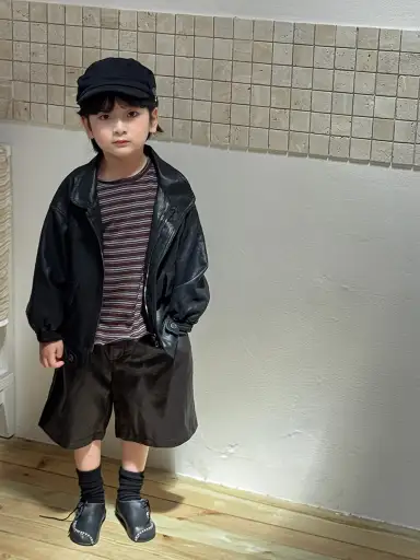 ブラック アウター