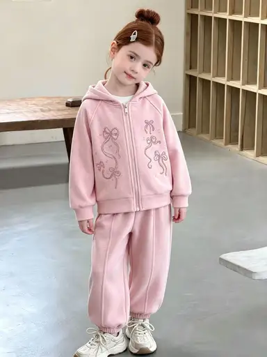 ピンク
