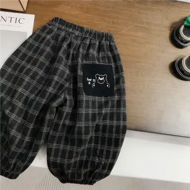 ブラックチェックパンツ