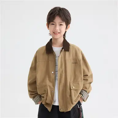 ベージュ アウター