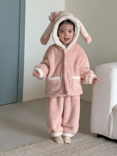 ピンク 上下セット