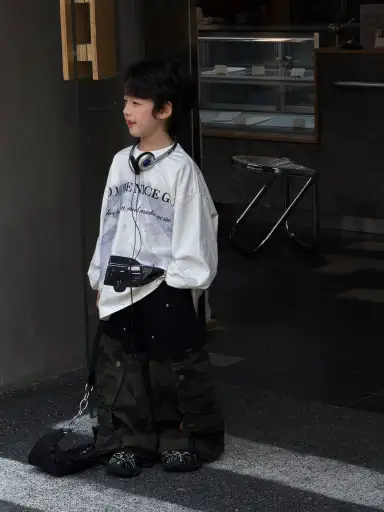 アイボリー