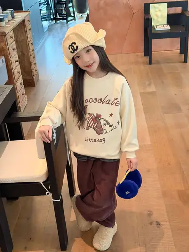 アイボリー トップス