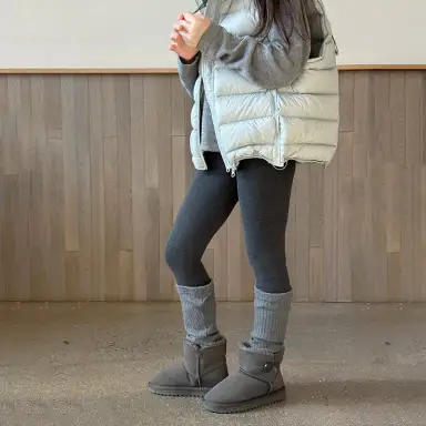 ダークグレー レギンス